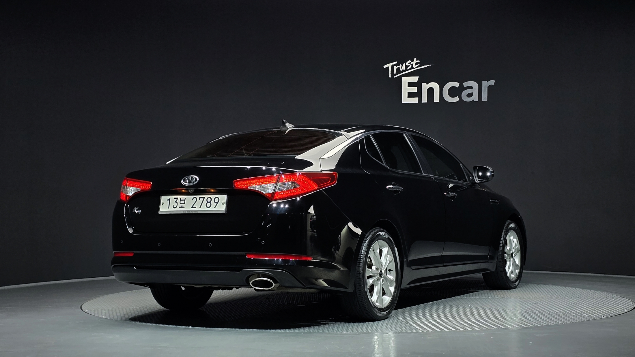 KIA K5 photo 2