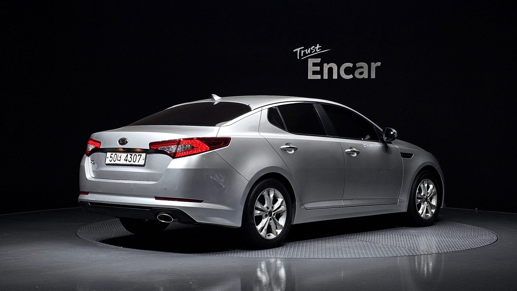 KIA K5 photo 2