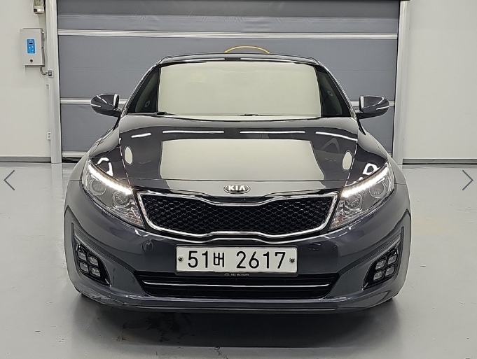 KIA K5 photo 2