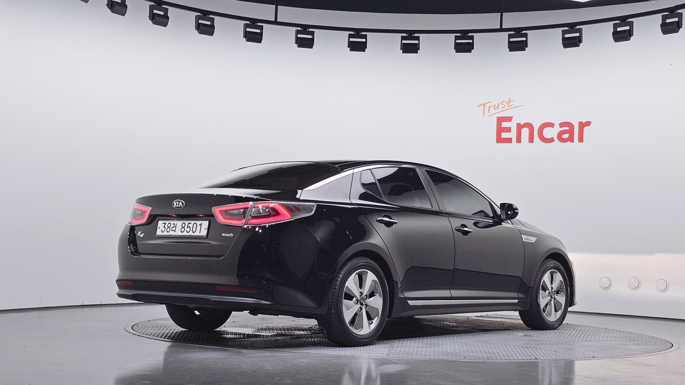KIA K5 photo 2