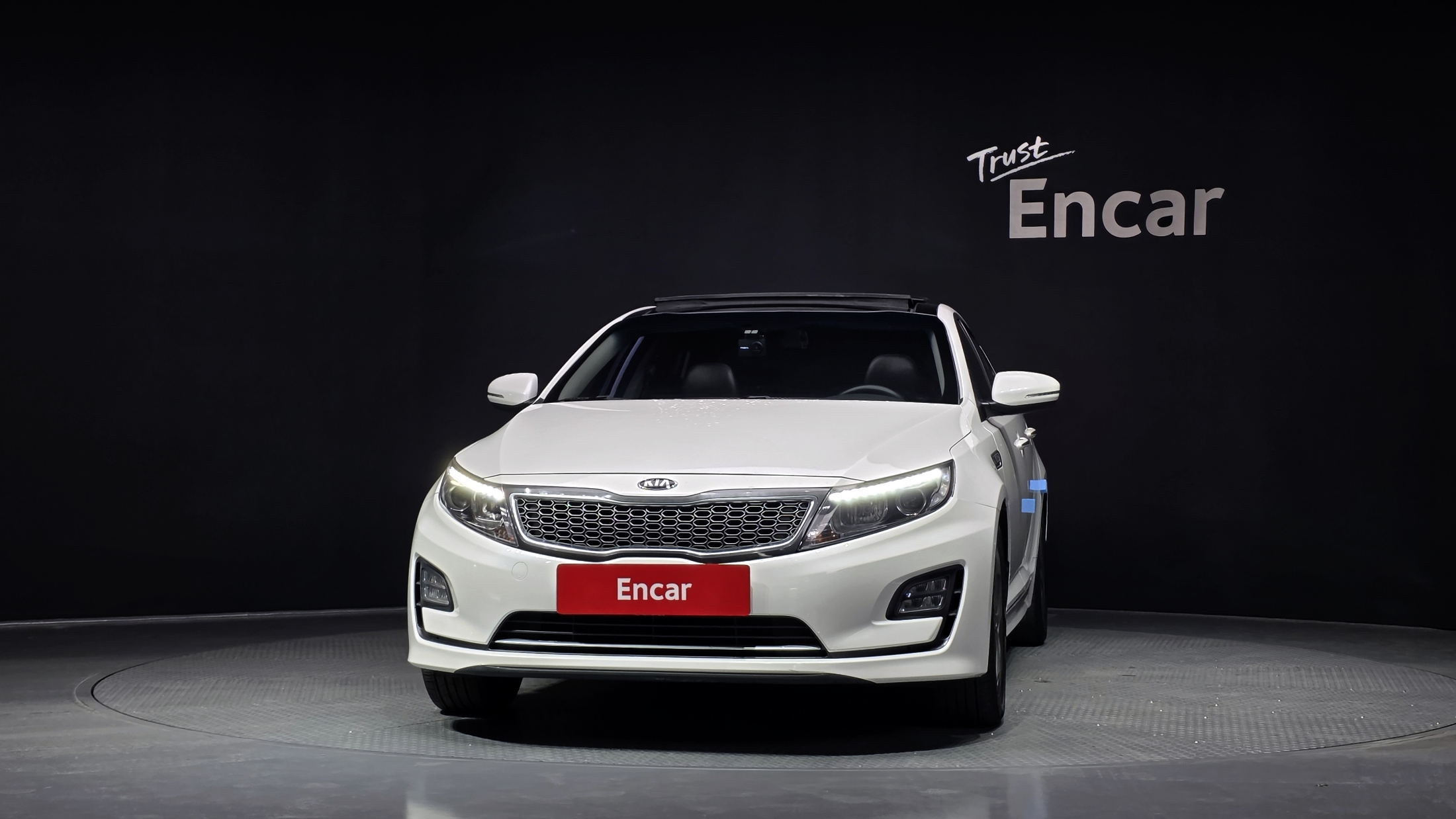 KIA K5 photo 3