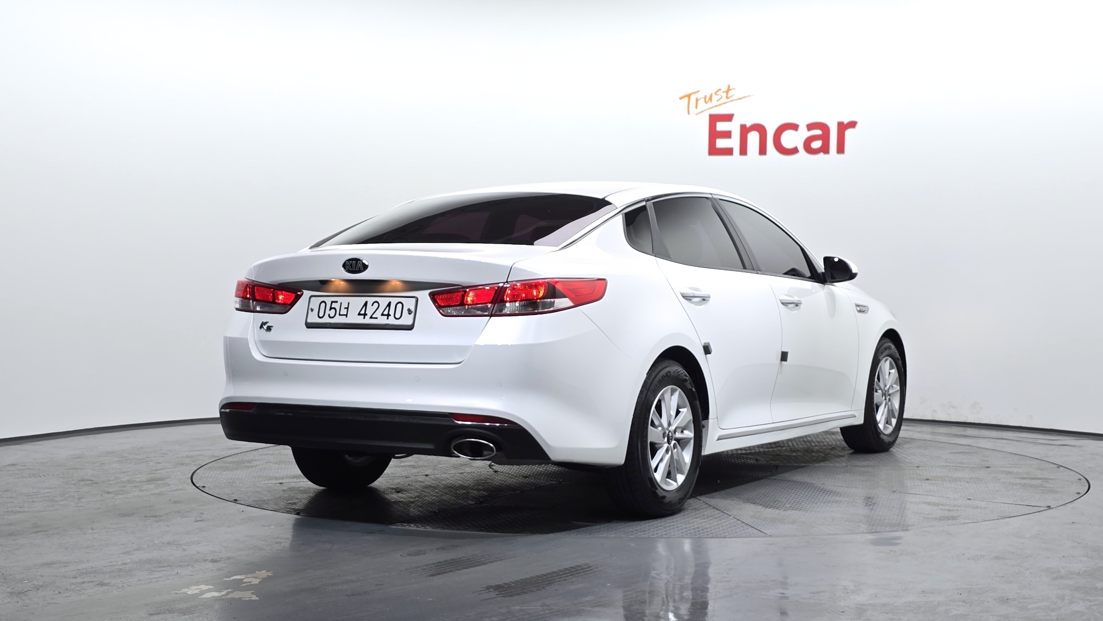 KIA K5 photo 3