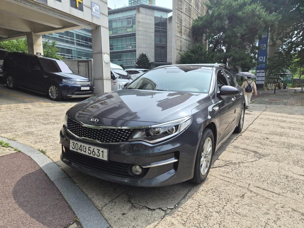 KIA K5