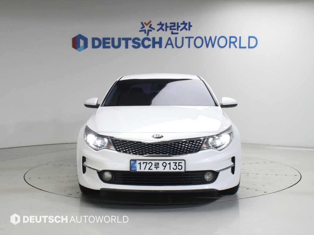 KIA K5 photo 3