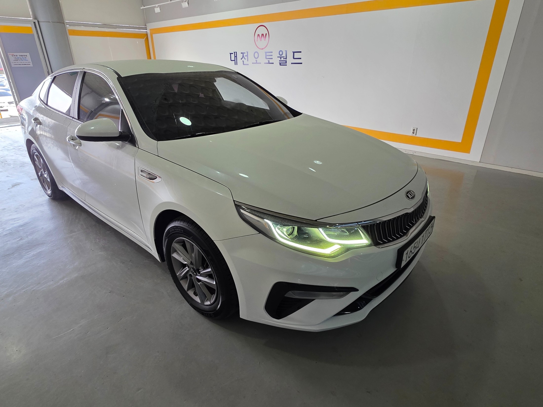KIA K5