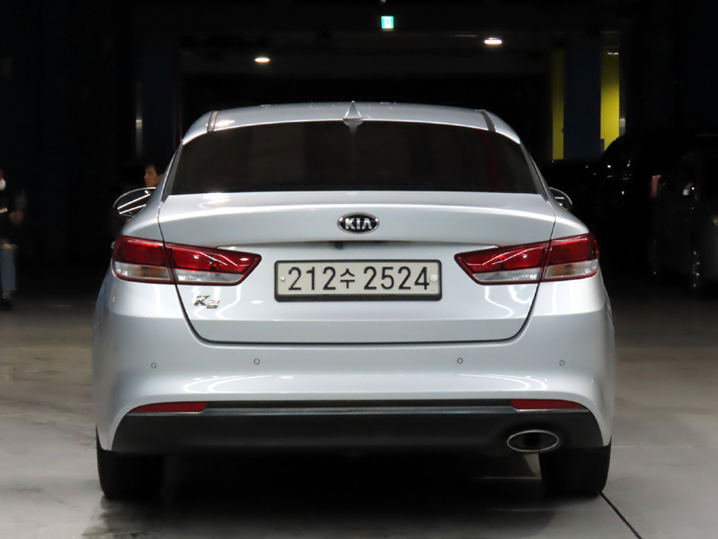 KIA K5 photo 3