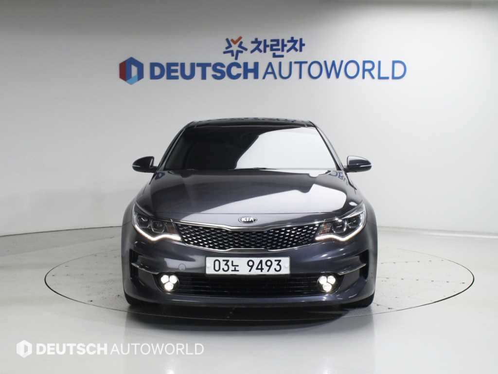 KIA K5 photo 3