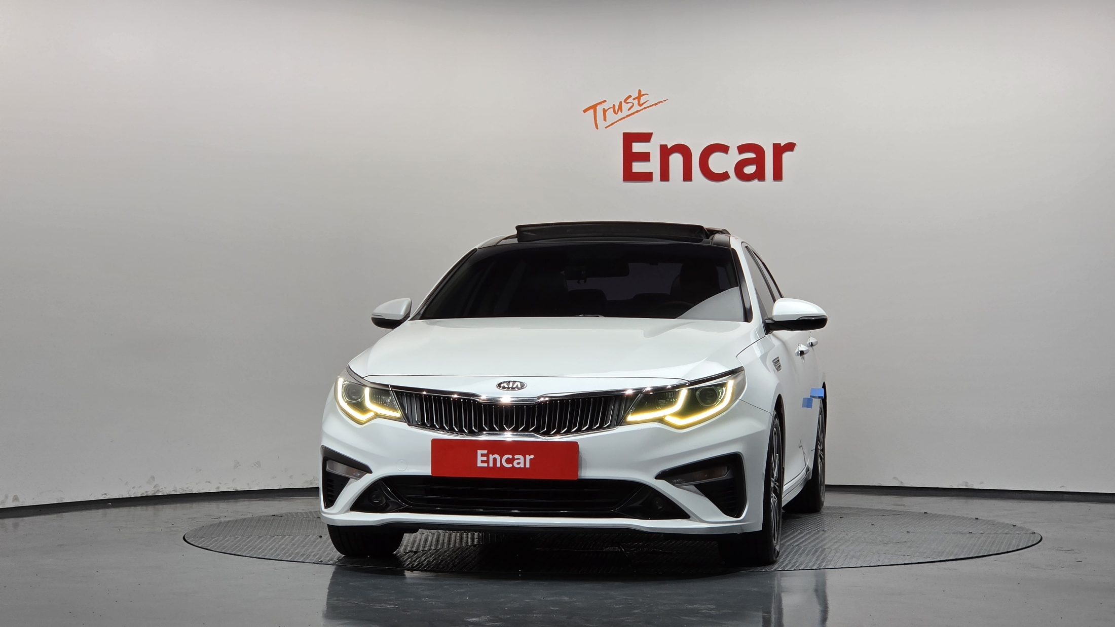 KIA K5 photo 3