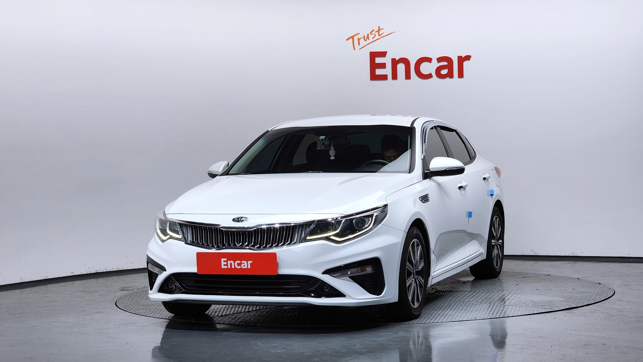 KIA K5 photo 3