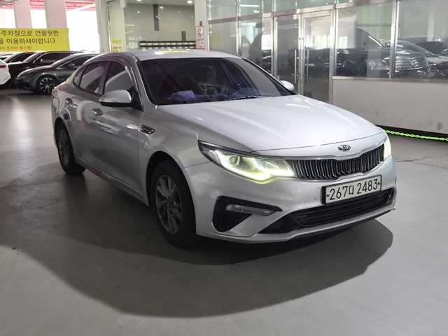 KIA K5 photo 3