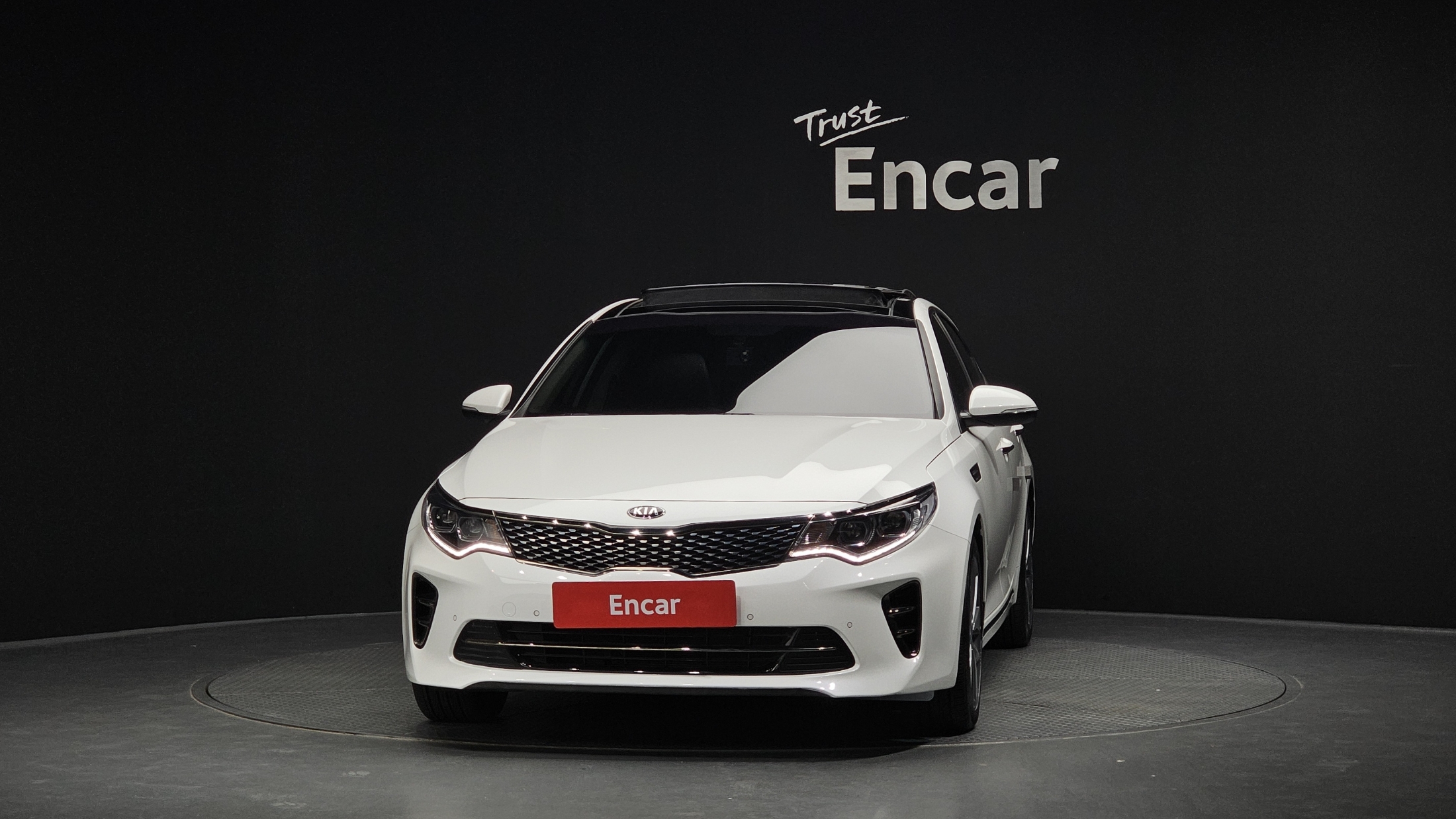 KIA K5 photo 3
