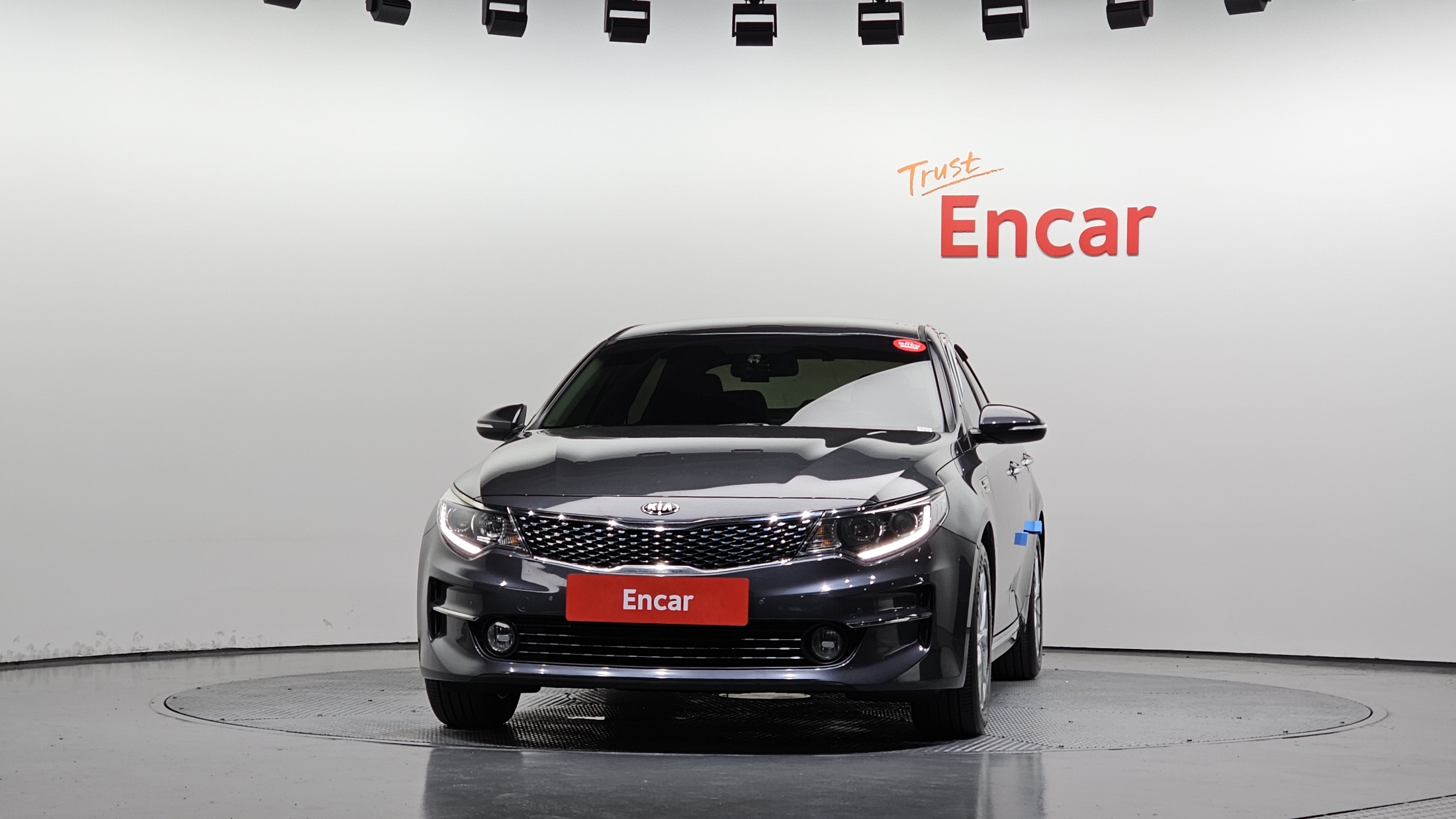 KIA K5 photo 3