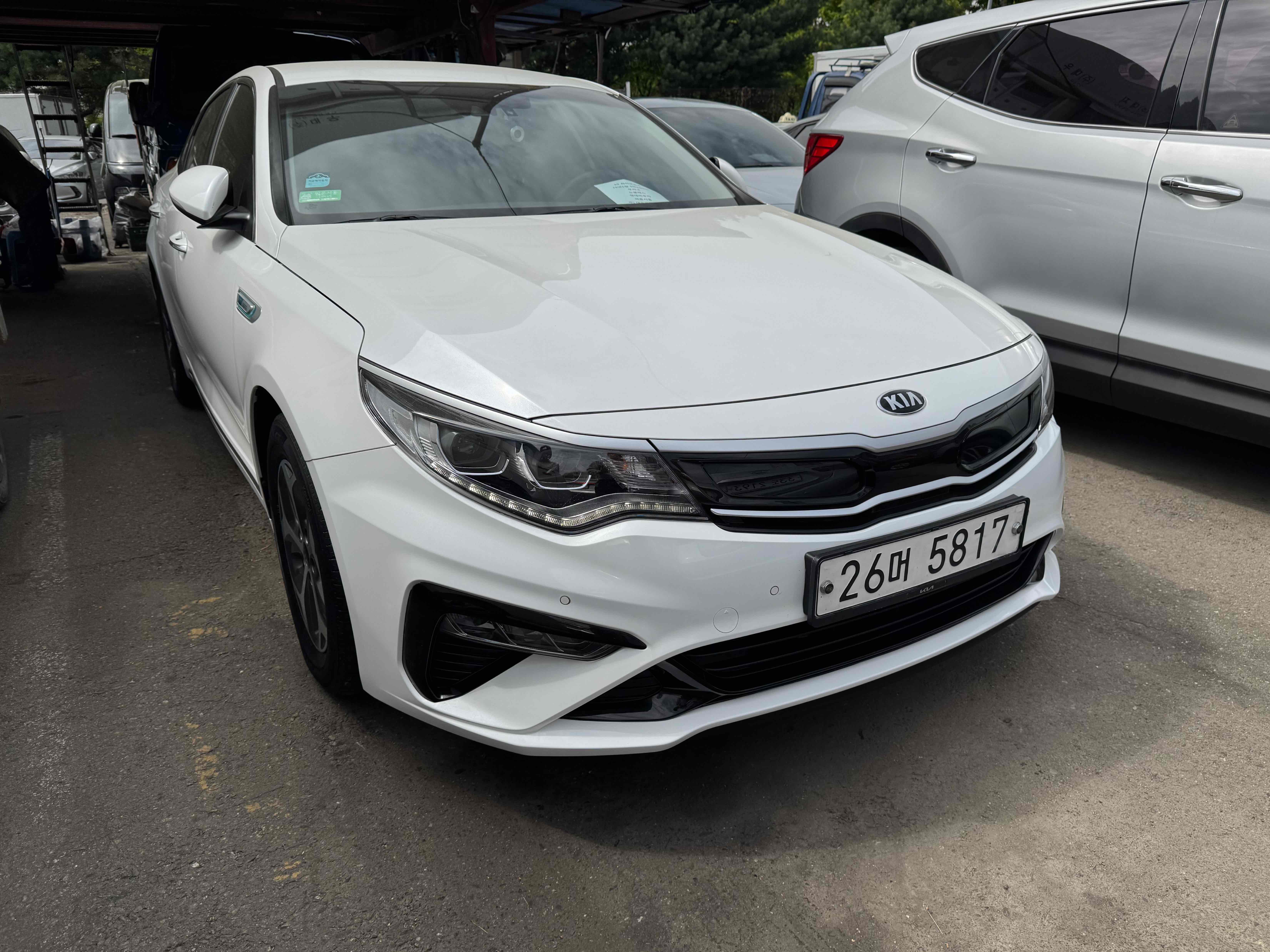 KIA K5