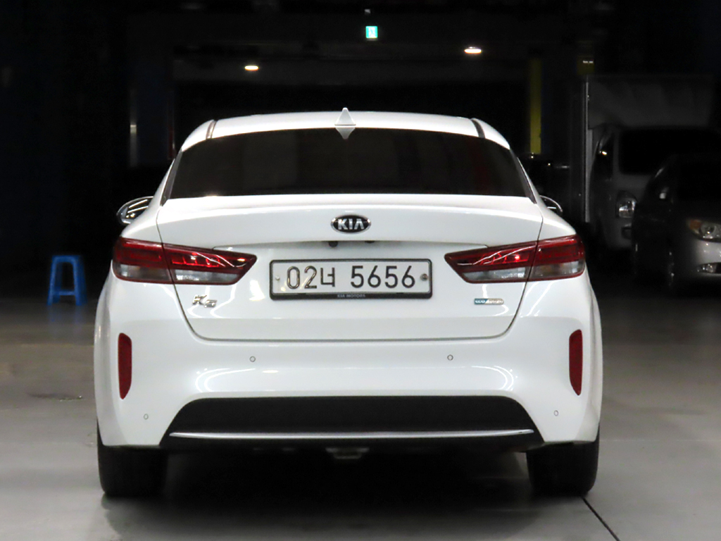 KIA K5 photo 3