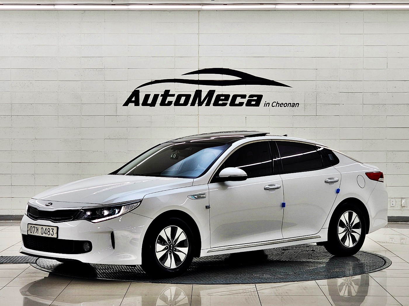 KIA K5 photo 2