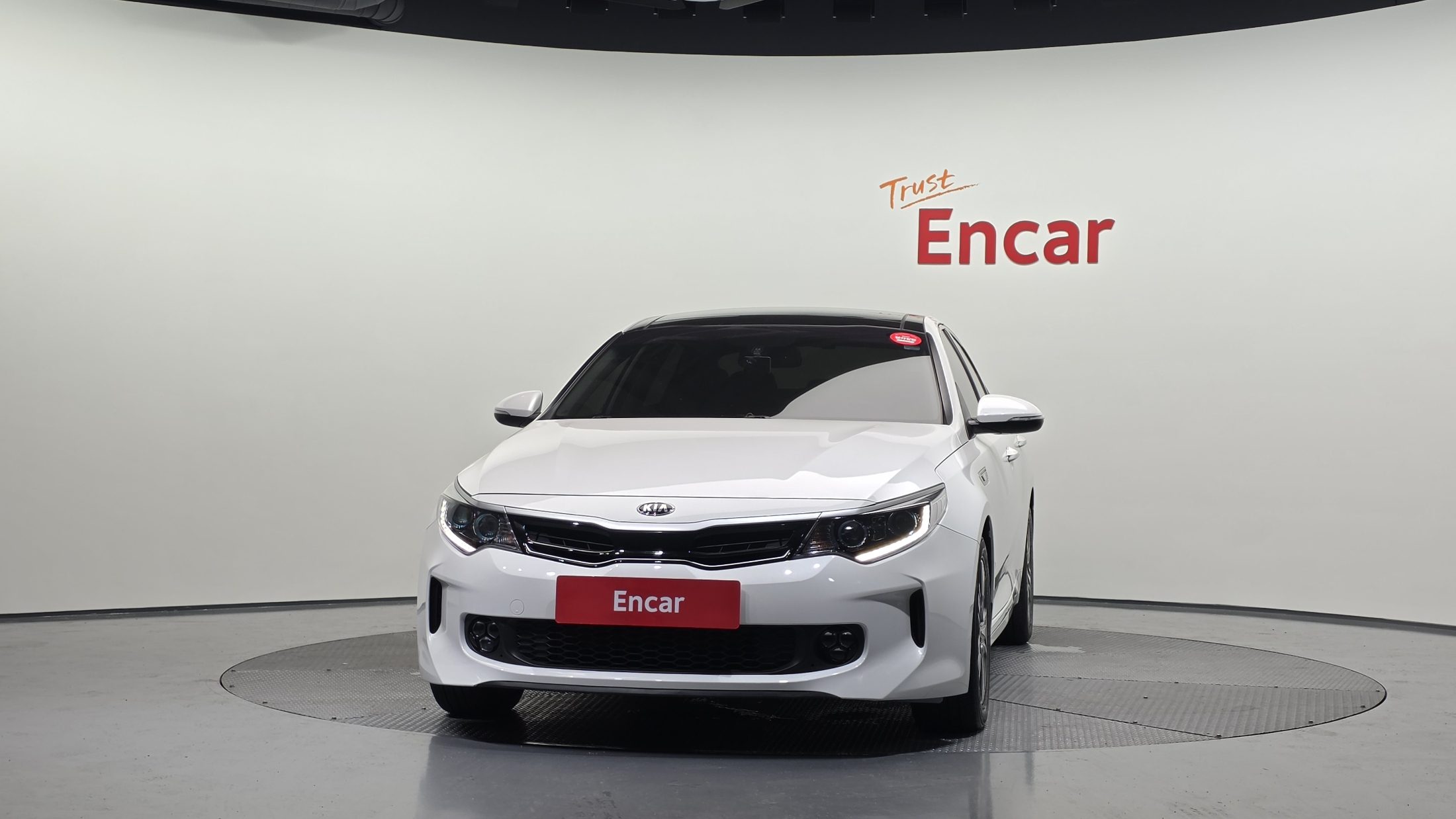 KIA K5 photo 3