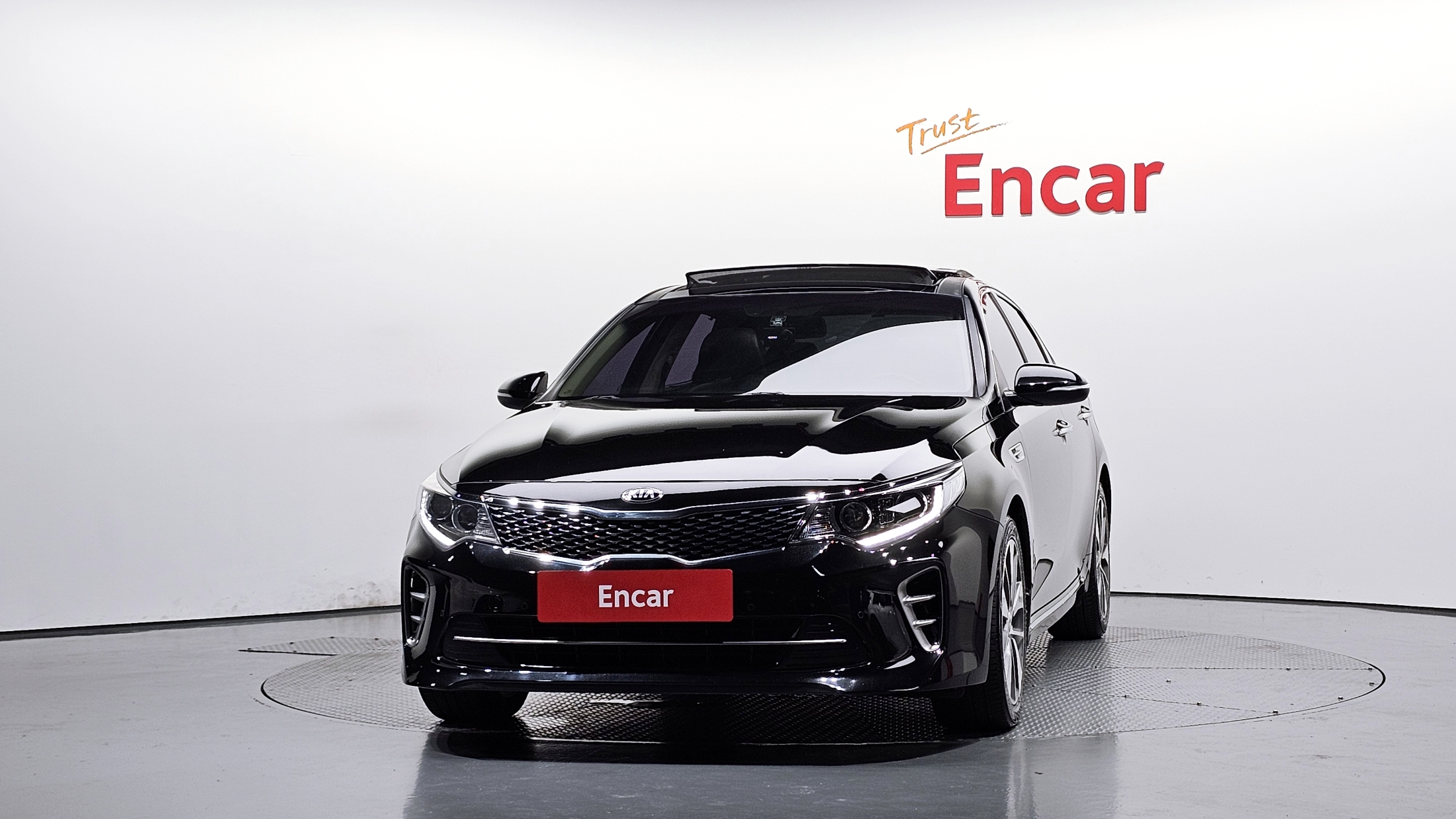 KIA K5 photo 3