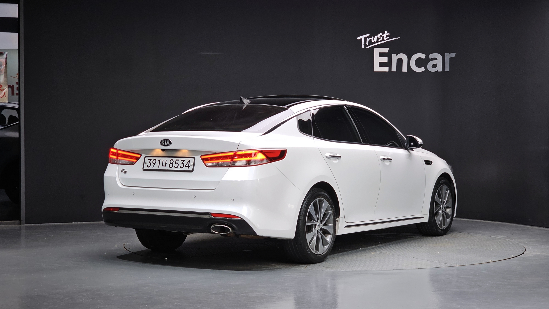 KIA K5 photo 3