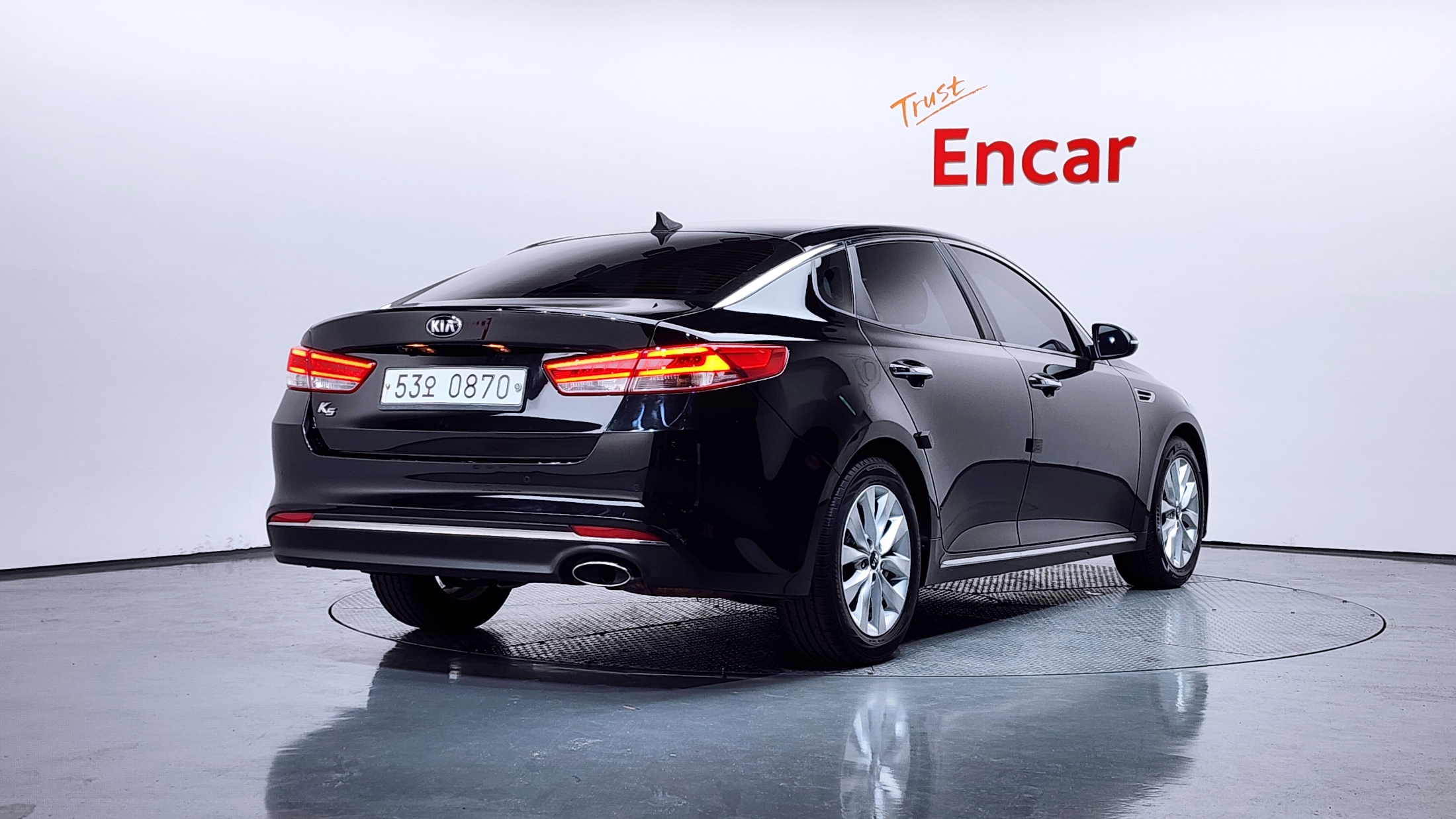 KIA K5 photo 2