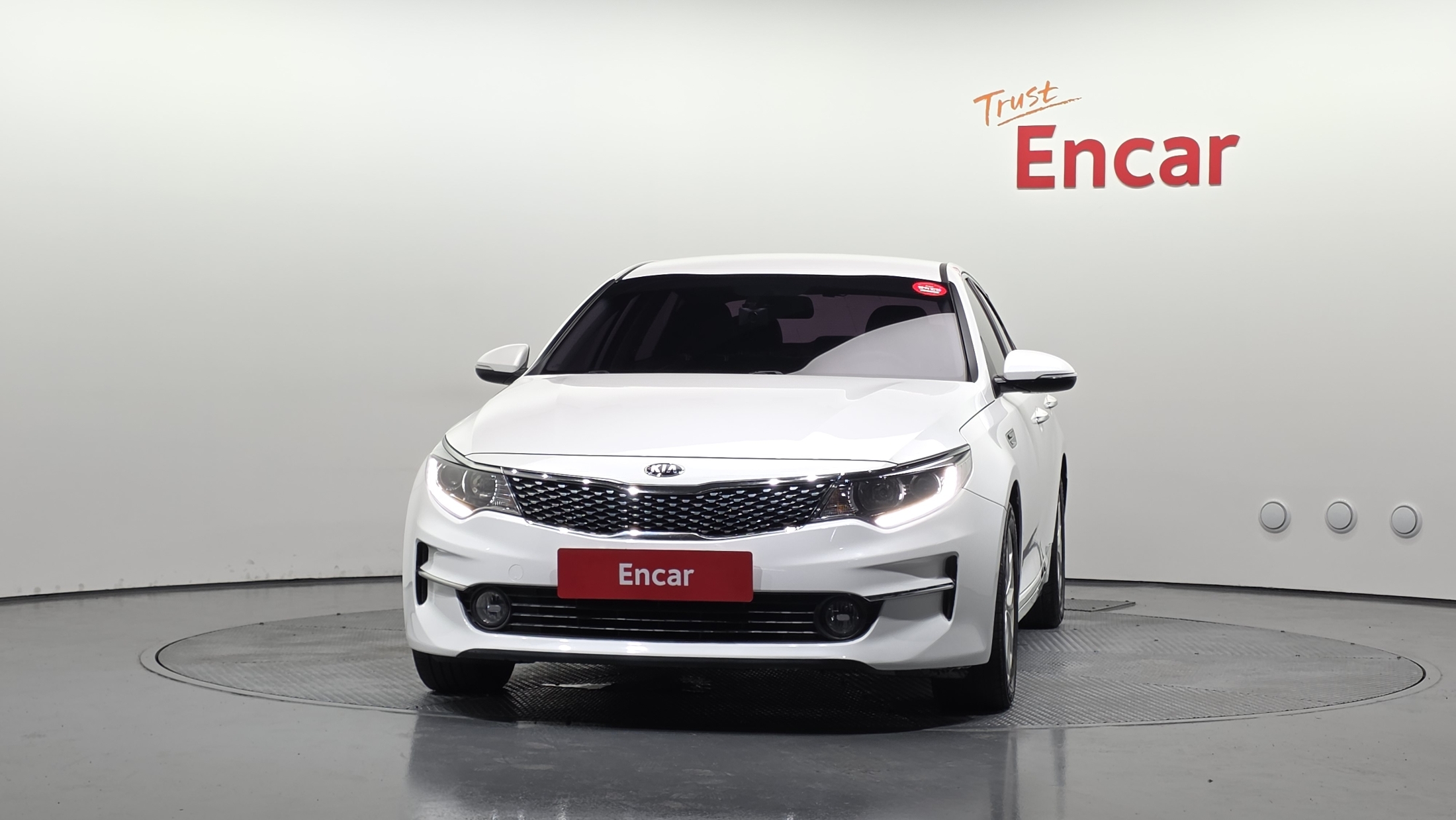 KIA K5 photo 3
