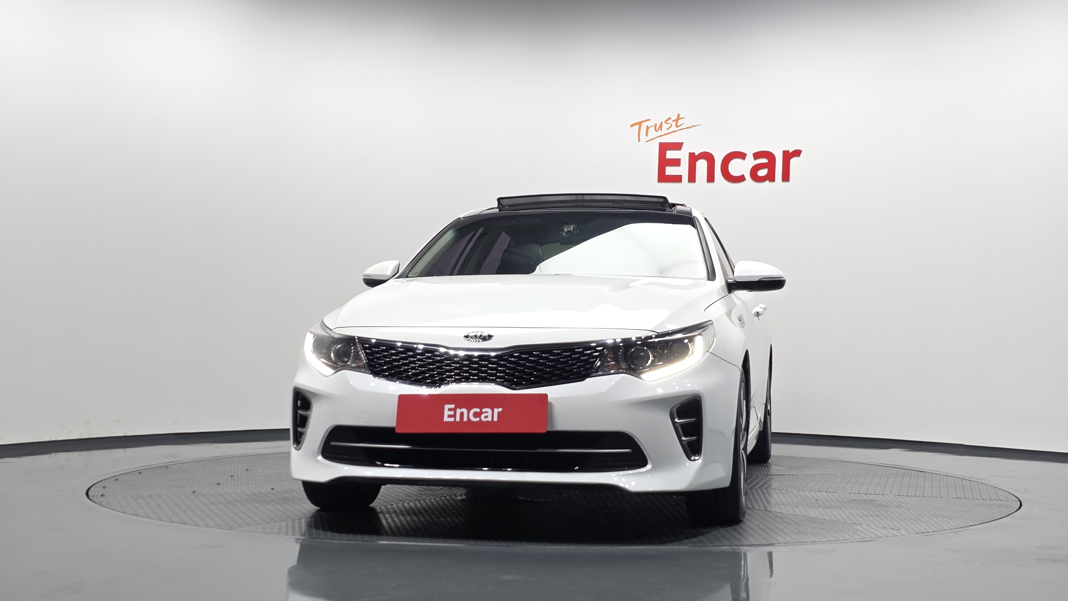 KIA K5 photo 3