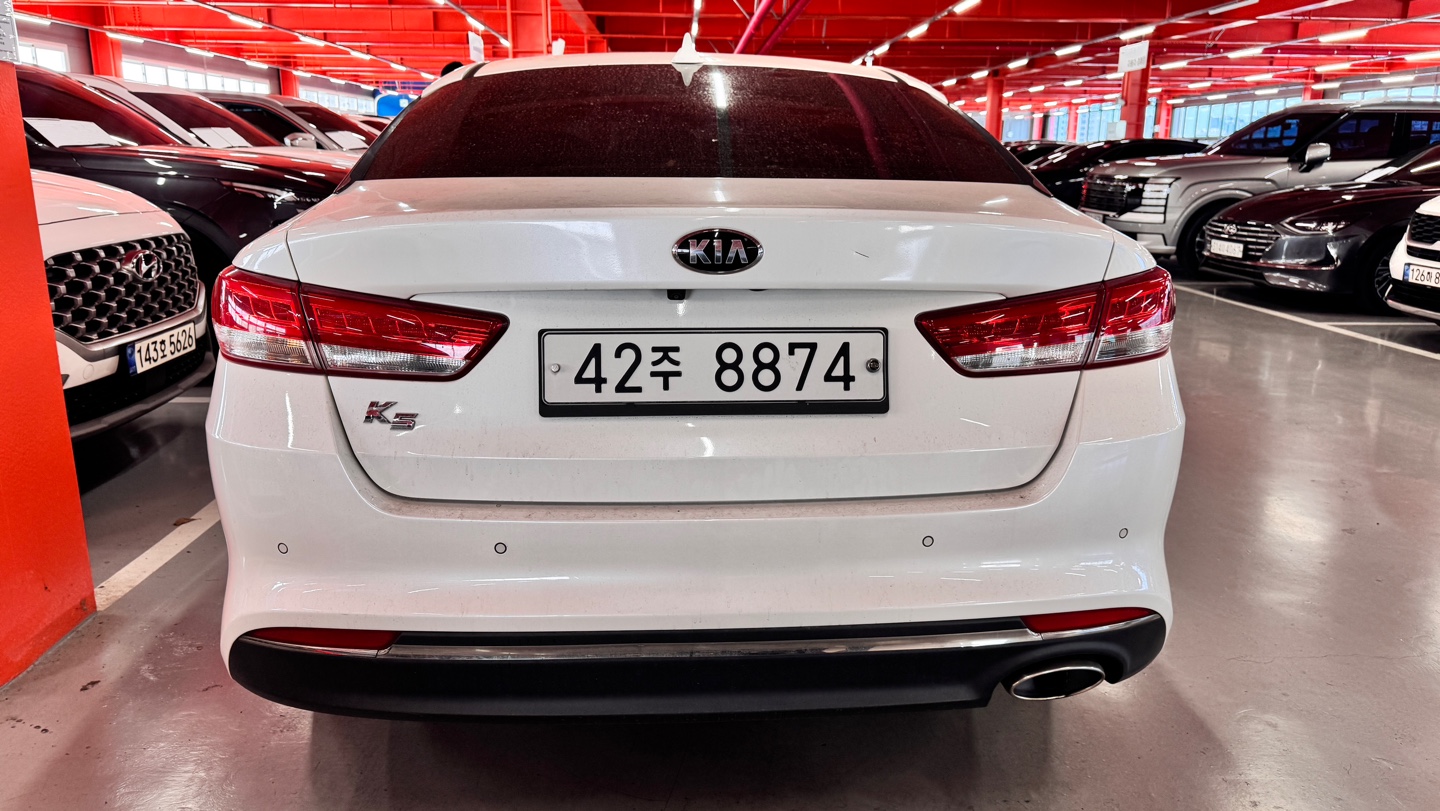 KIA K5 photo 3