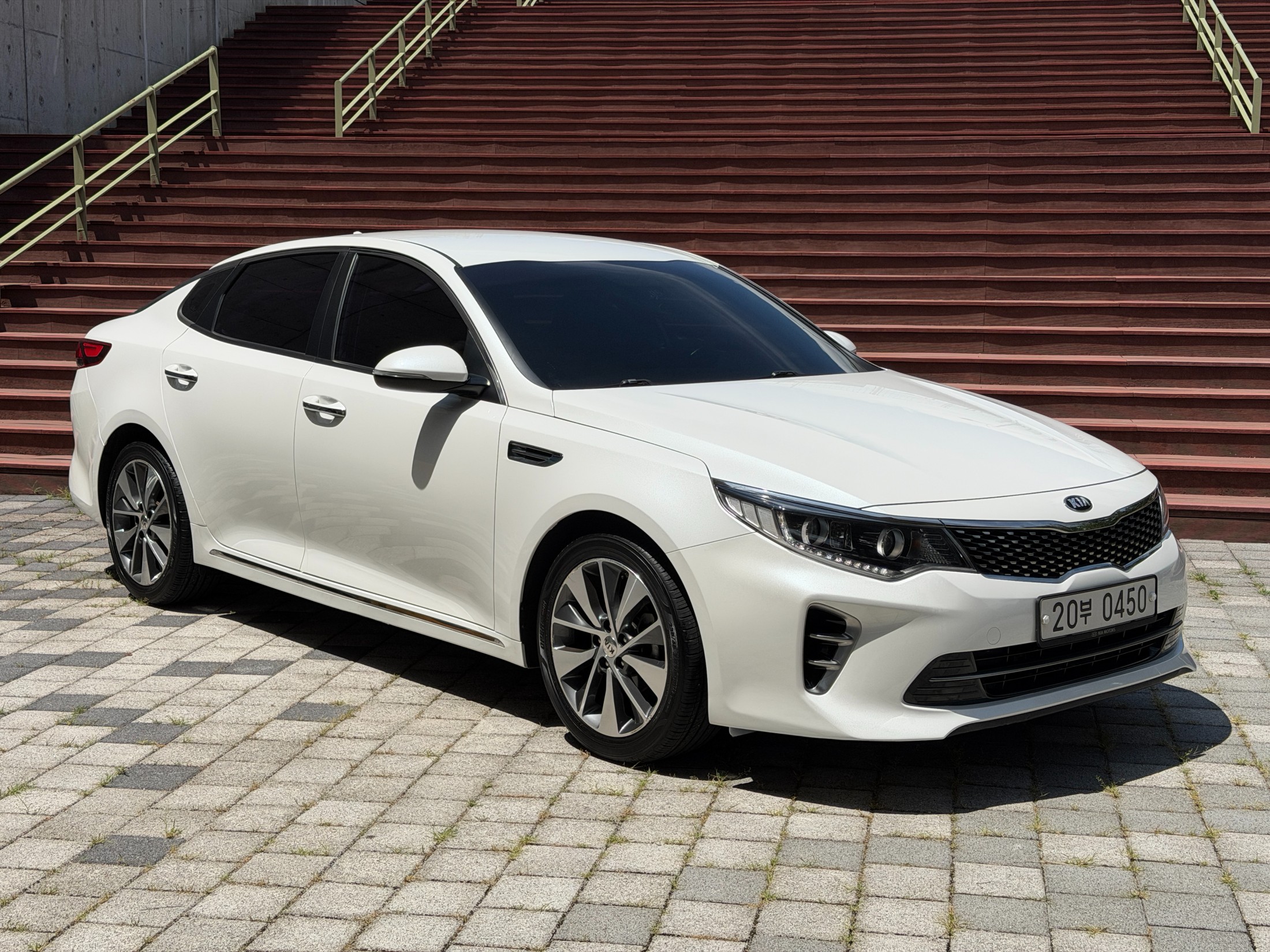 KIA K5 photo 3