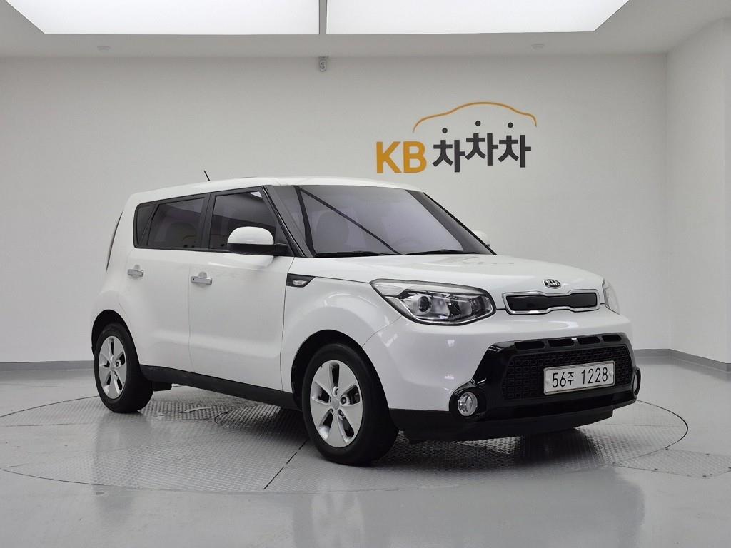 KIA SOUL photo 2