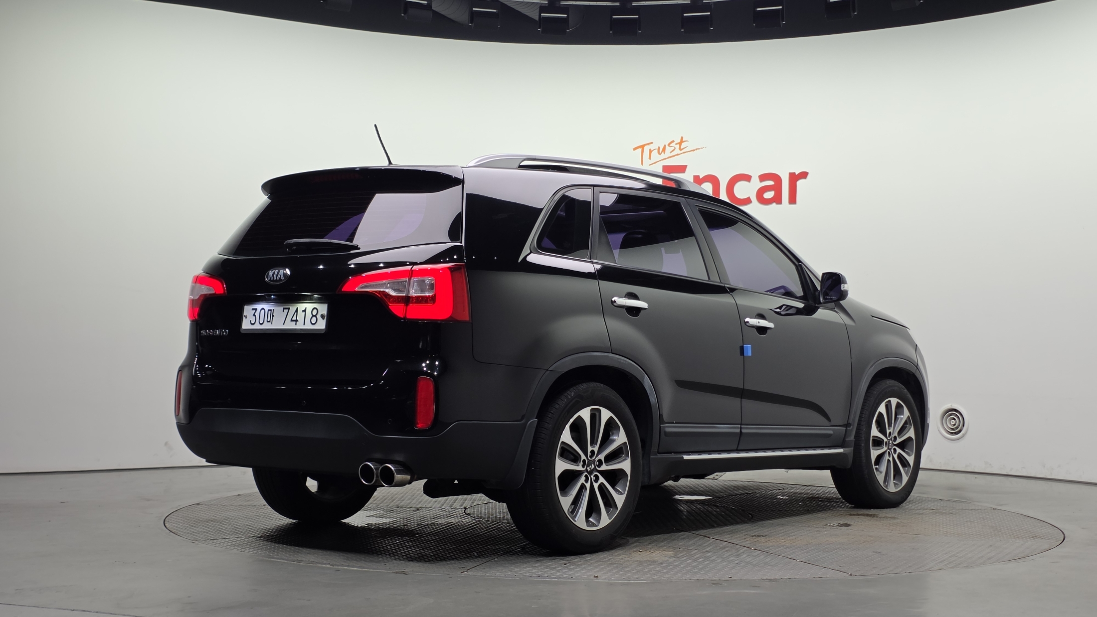 KIA SORENTO photo 2