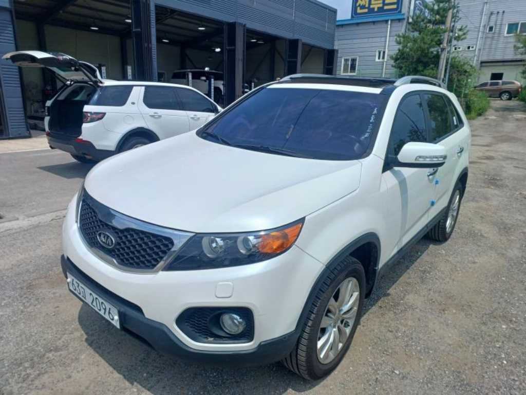 KIA SORENTO photo 2