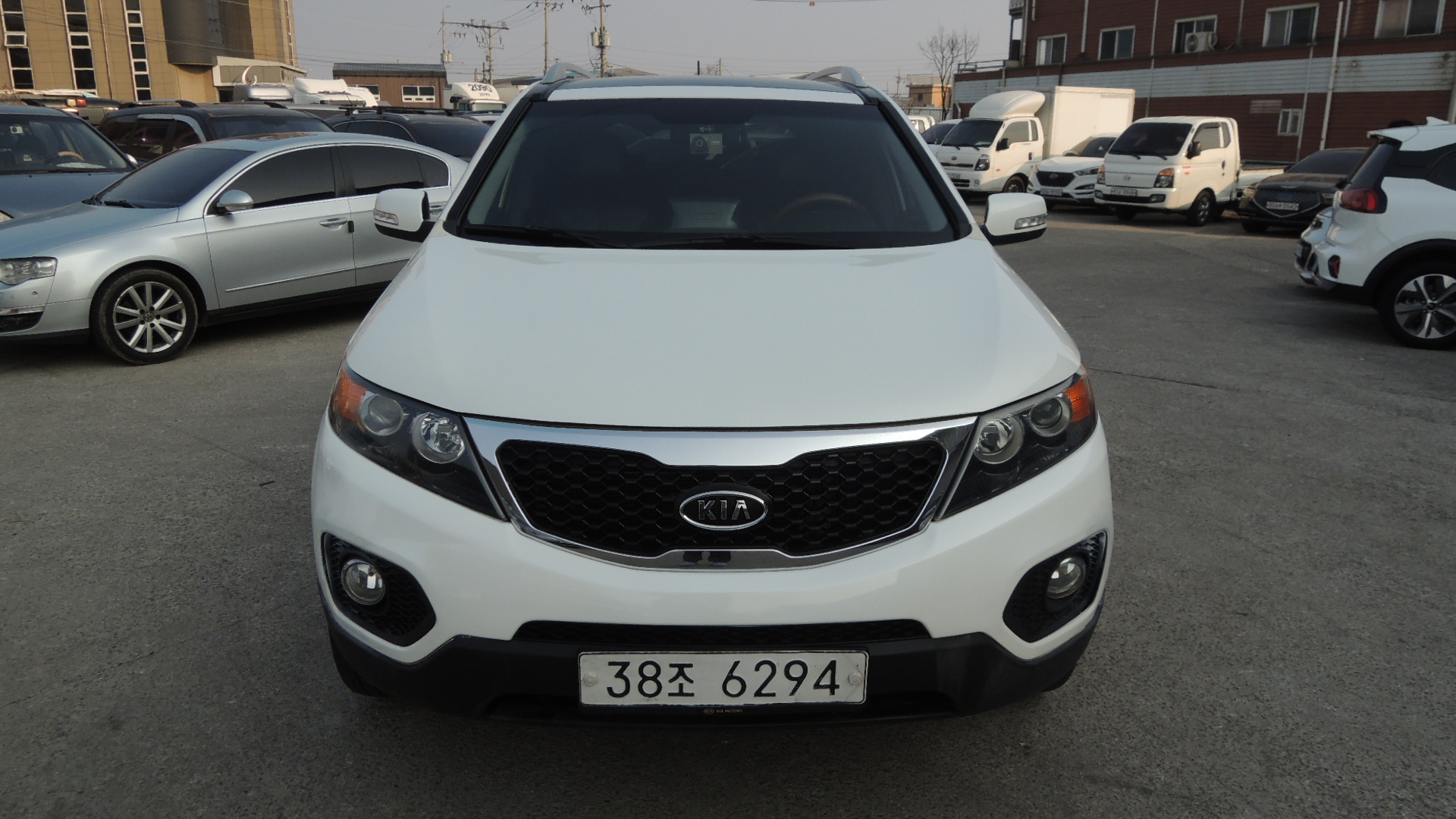 KIA SORENTO photo 2