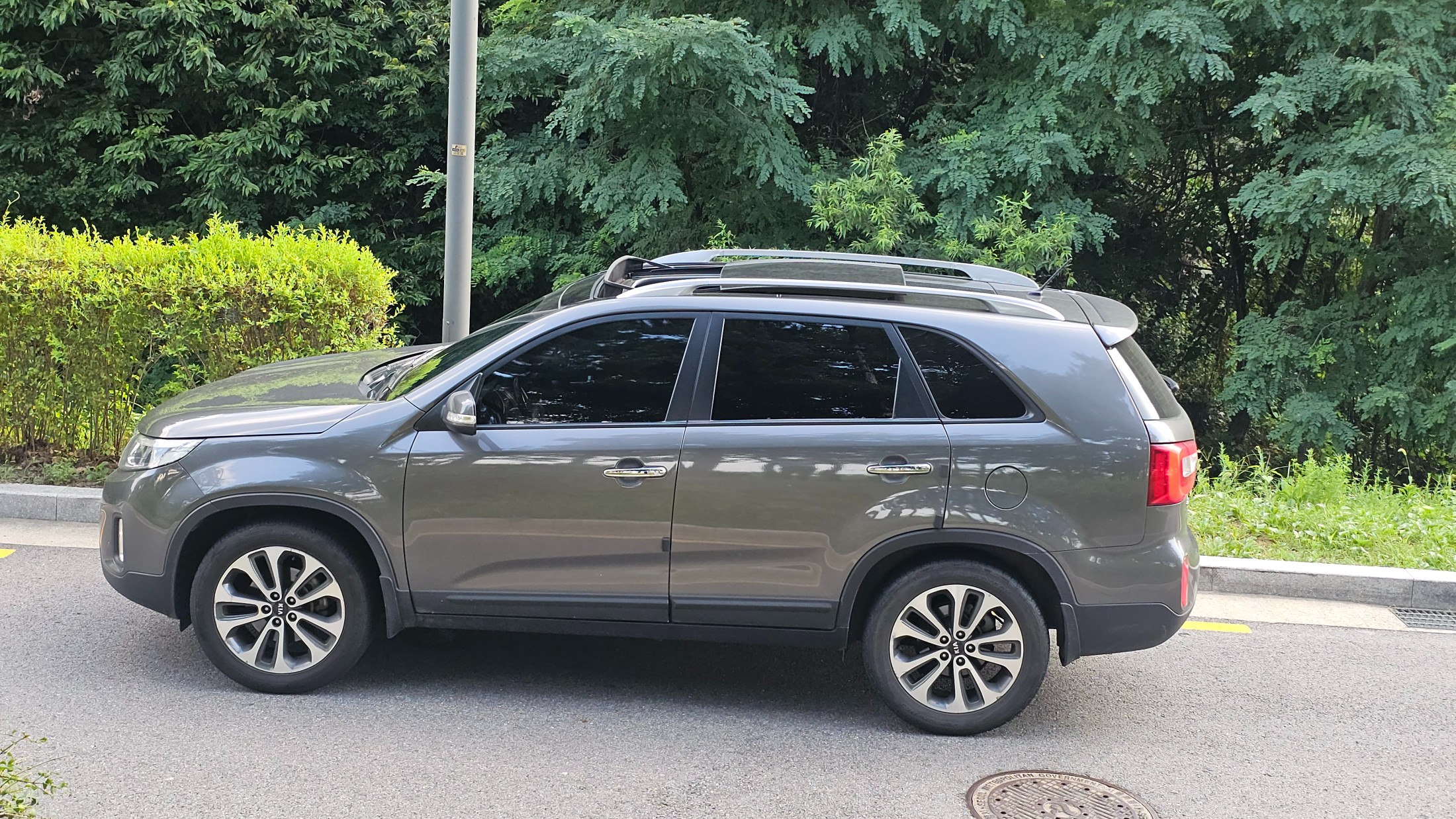 KIA SORENTO photo 2