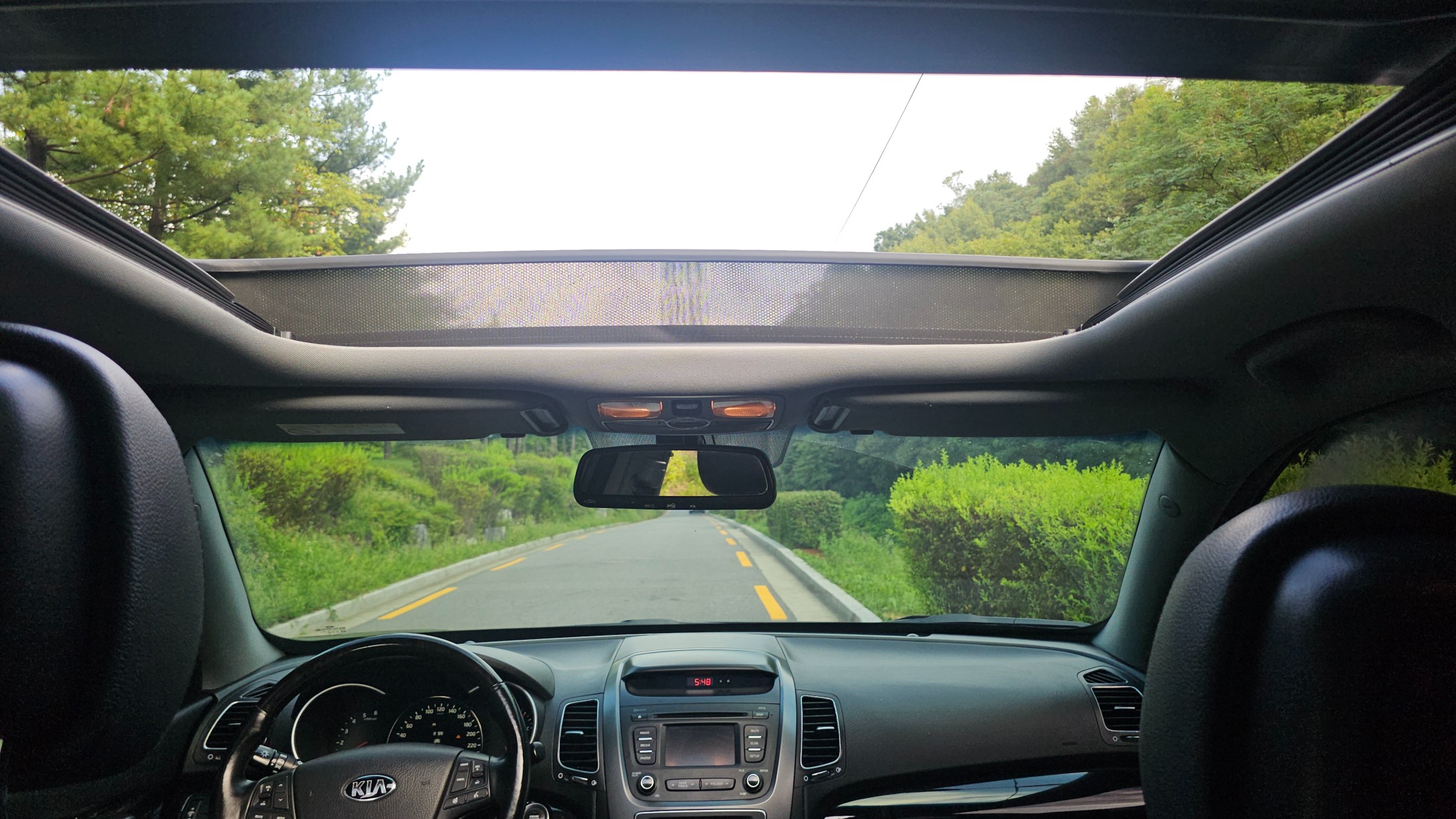 KIA SORENTO photo 3