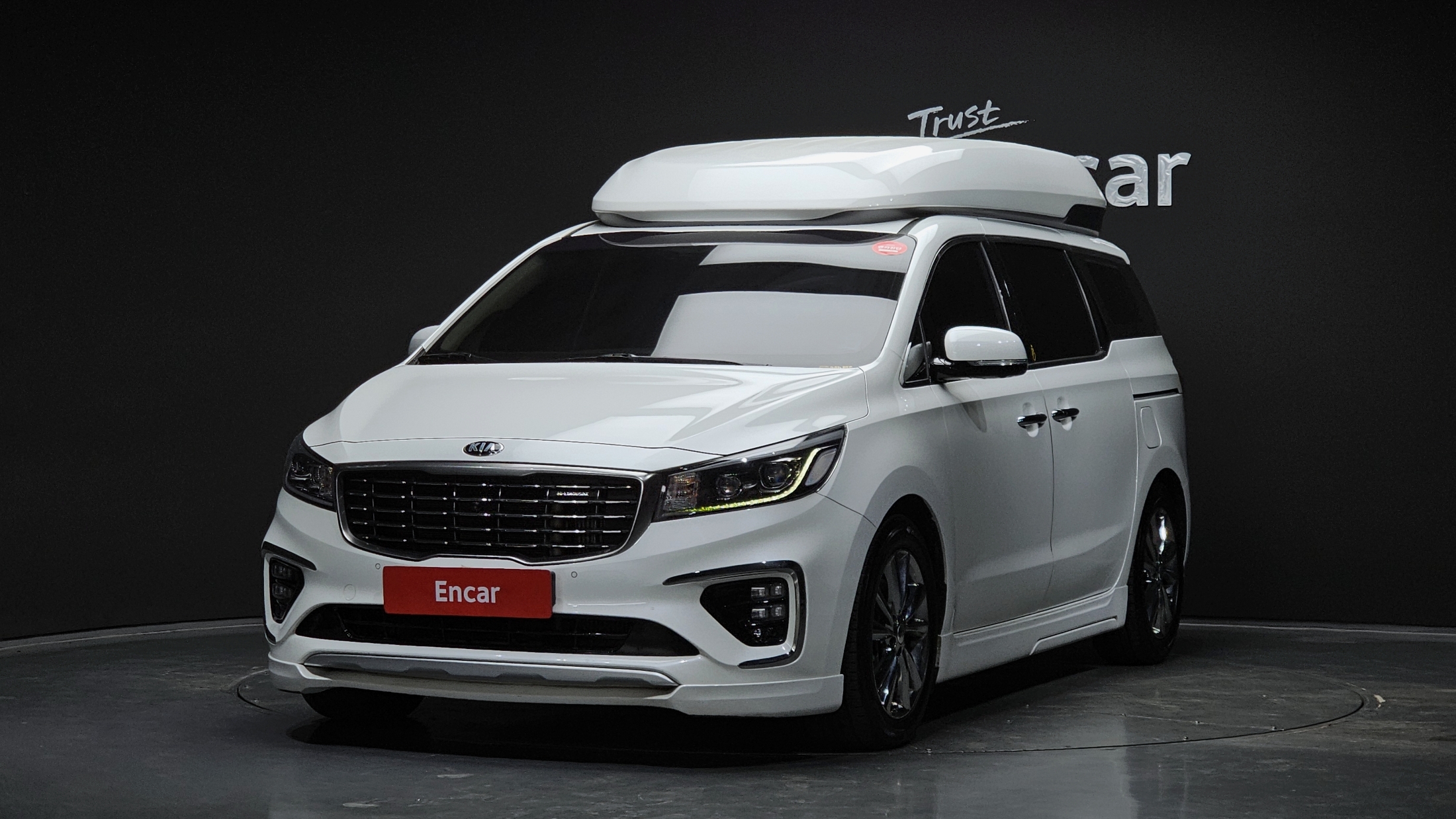 KIA CARNIVAL 2019