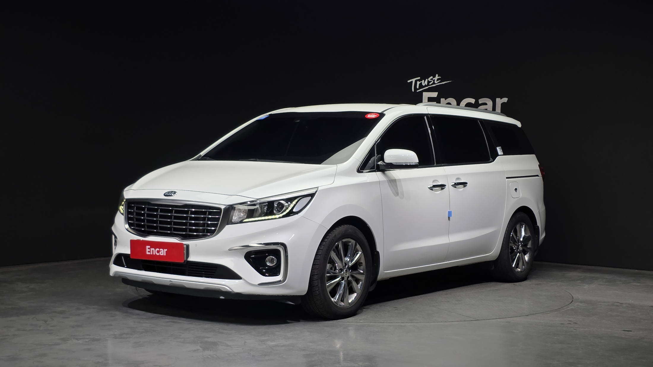 KIA CARNIVAL 2019