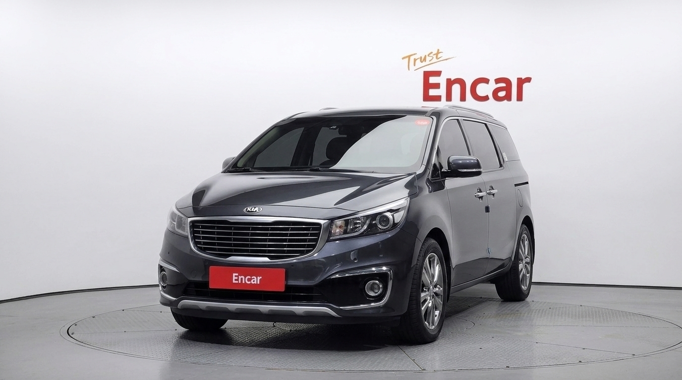 KIA CARNIVAL photo 3