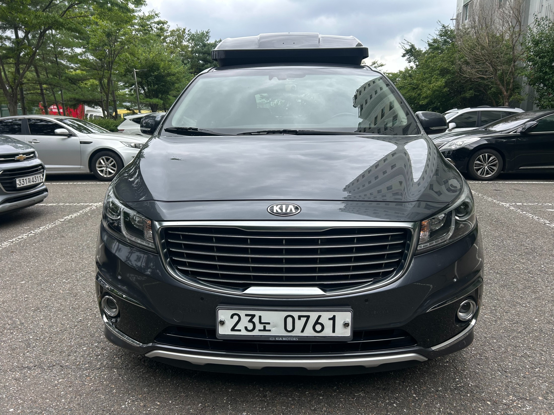 KIA CARNIVAL