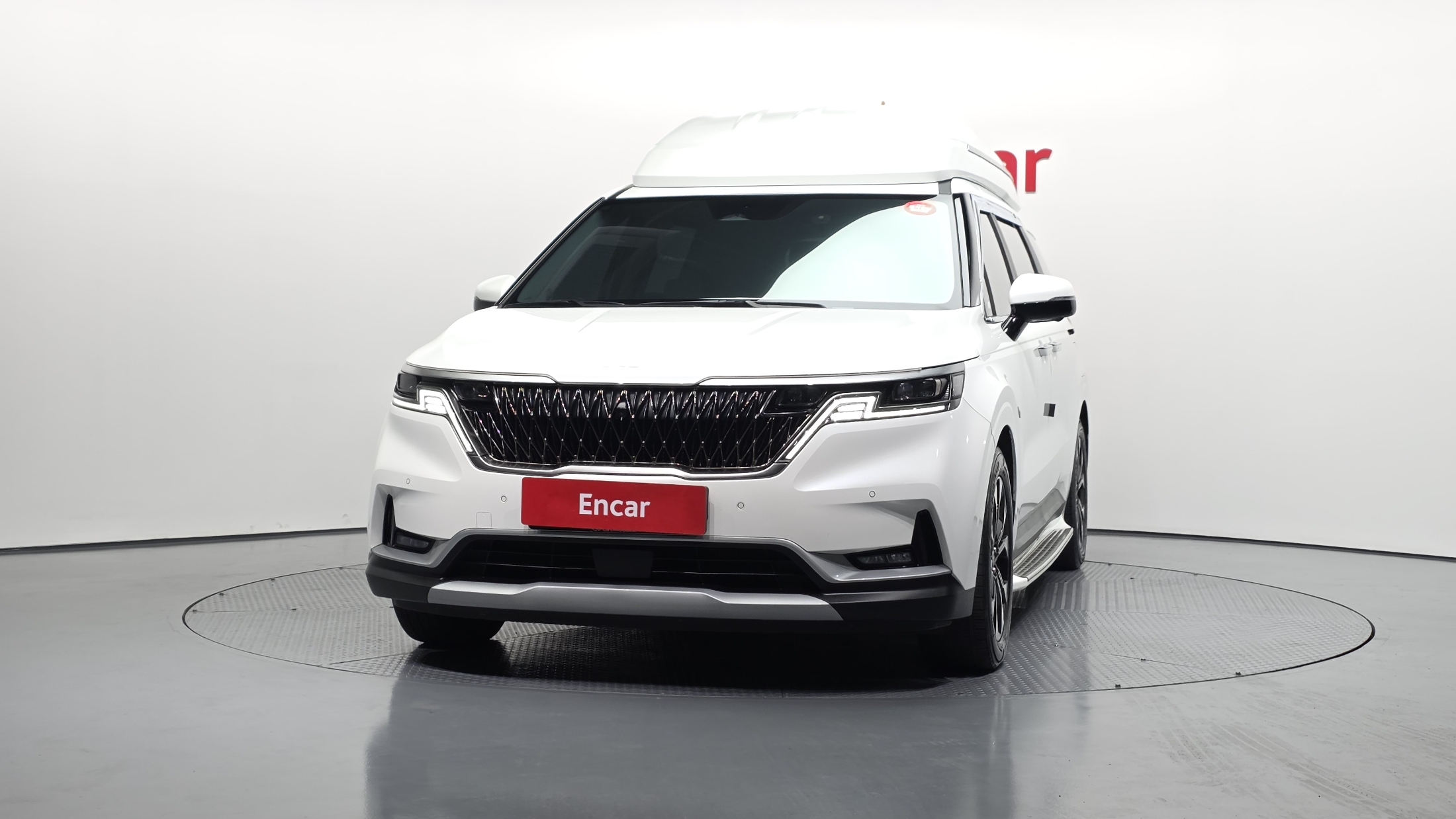 KIA CARNIVAL photo 3