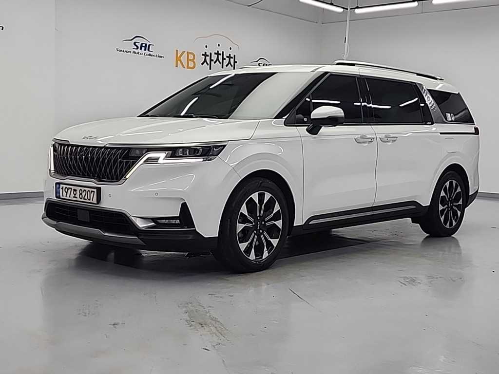 KIA CARNIVAL 2023