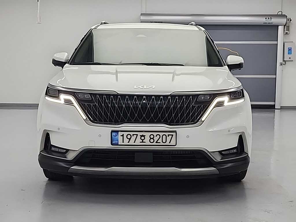 KIA CARNIVAL photo 2