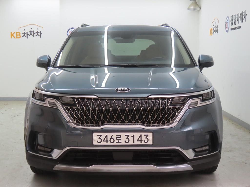 KIA CARNIVAL photo 3