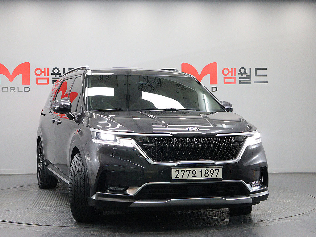 KIA CARNIVAL photo 2