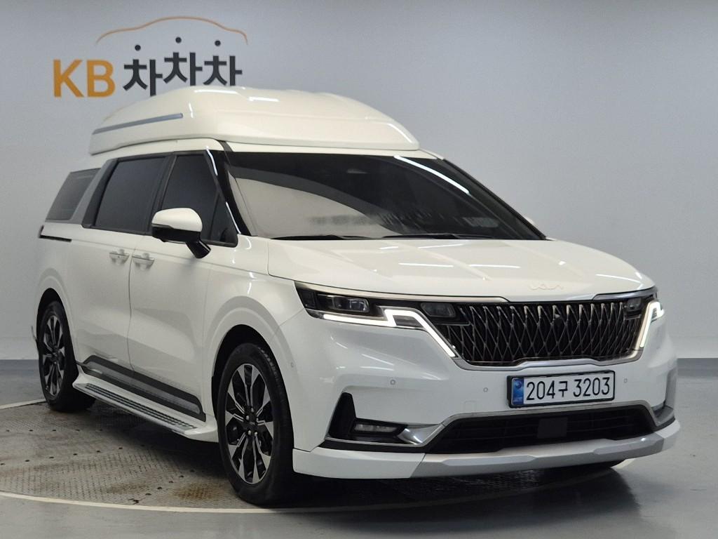 KIA CARNIVAL photo 2