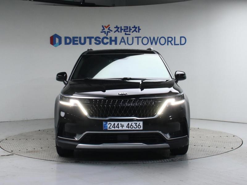 KIA CARNIVAL photo 3