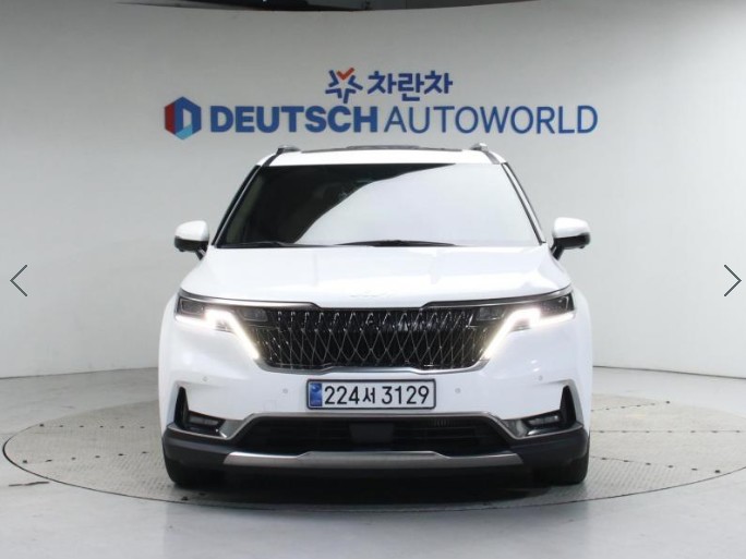 KIA CARNIVAL photo 2