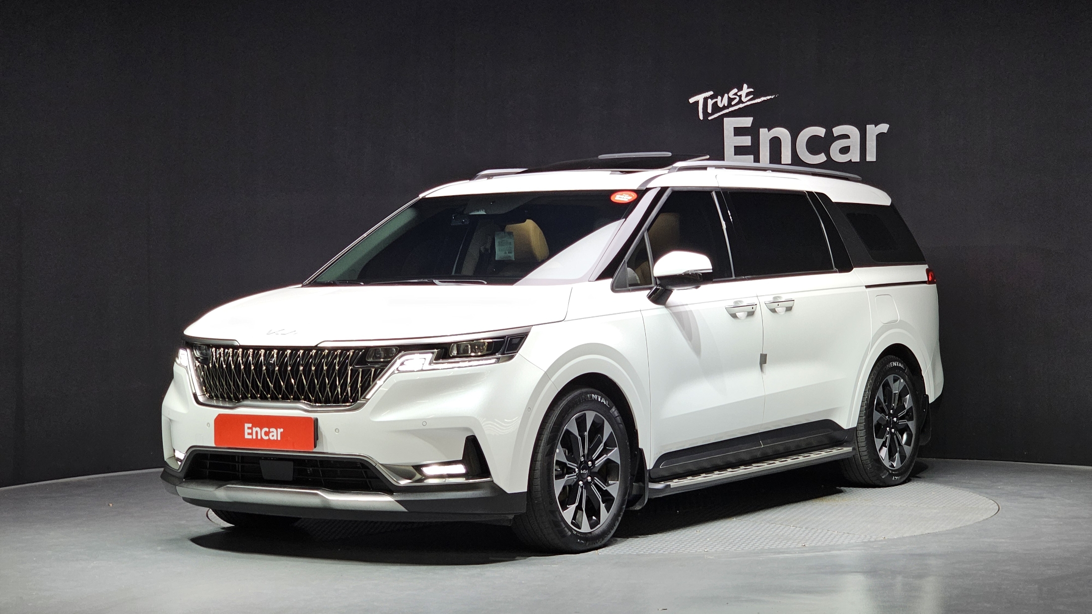 KIA CARNIVAL 2023