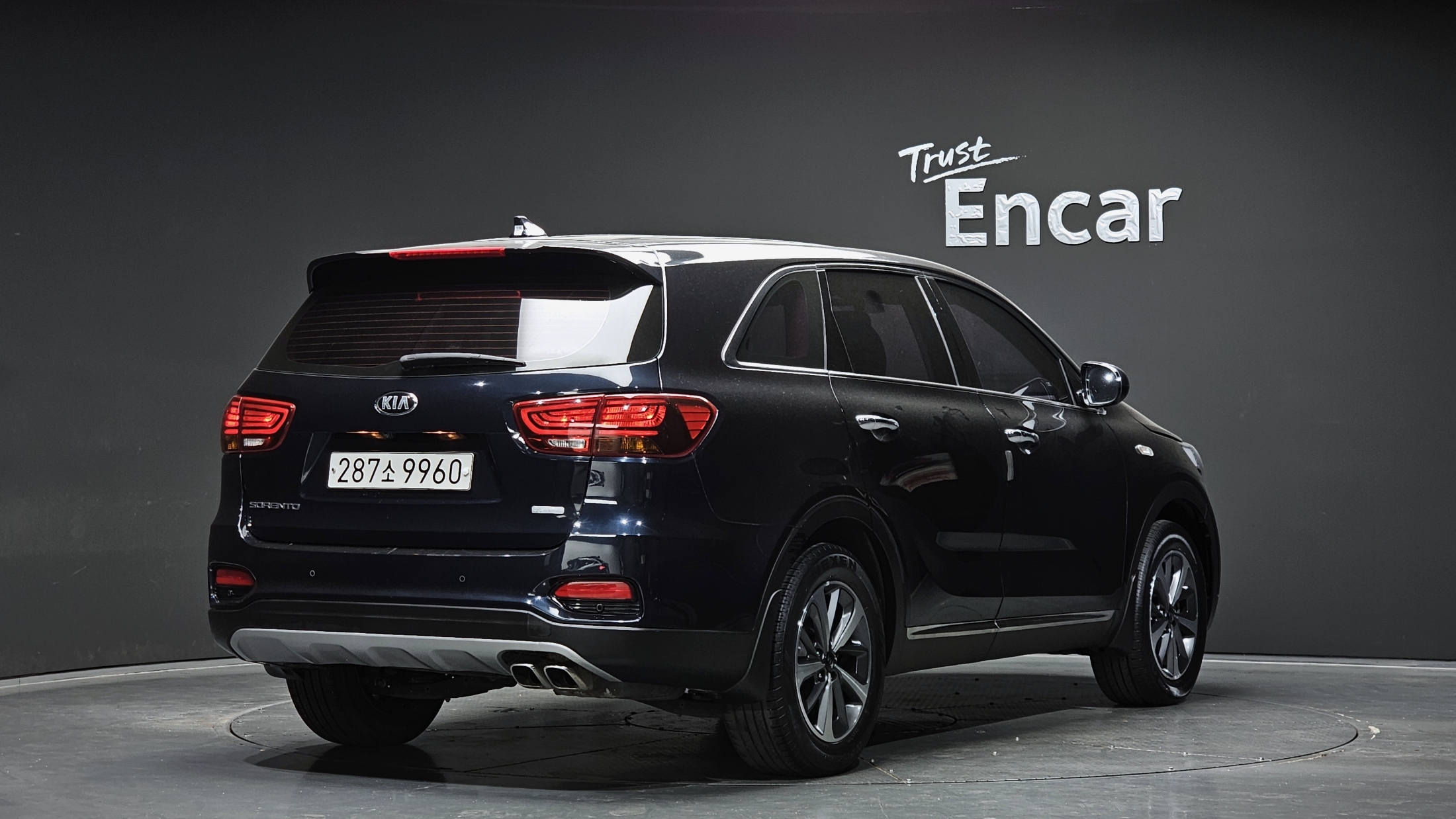 KIA SORENTO photo 2