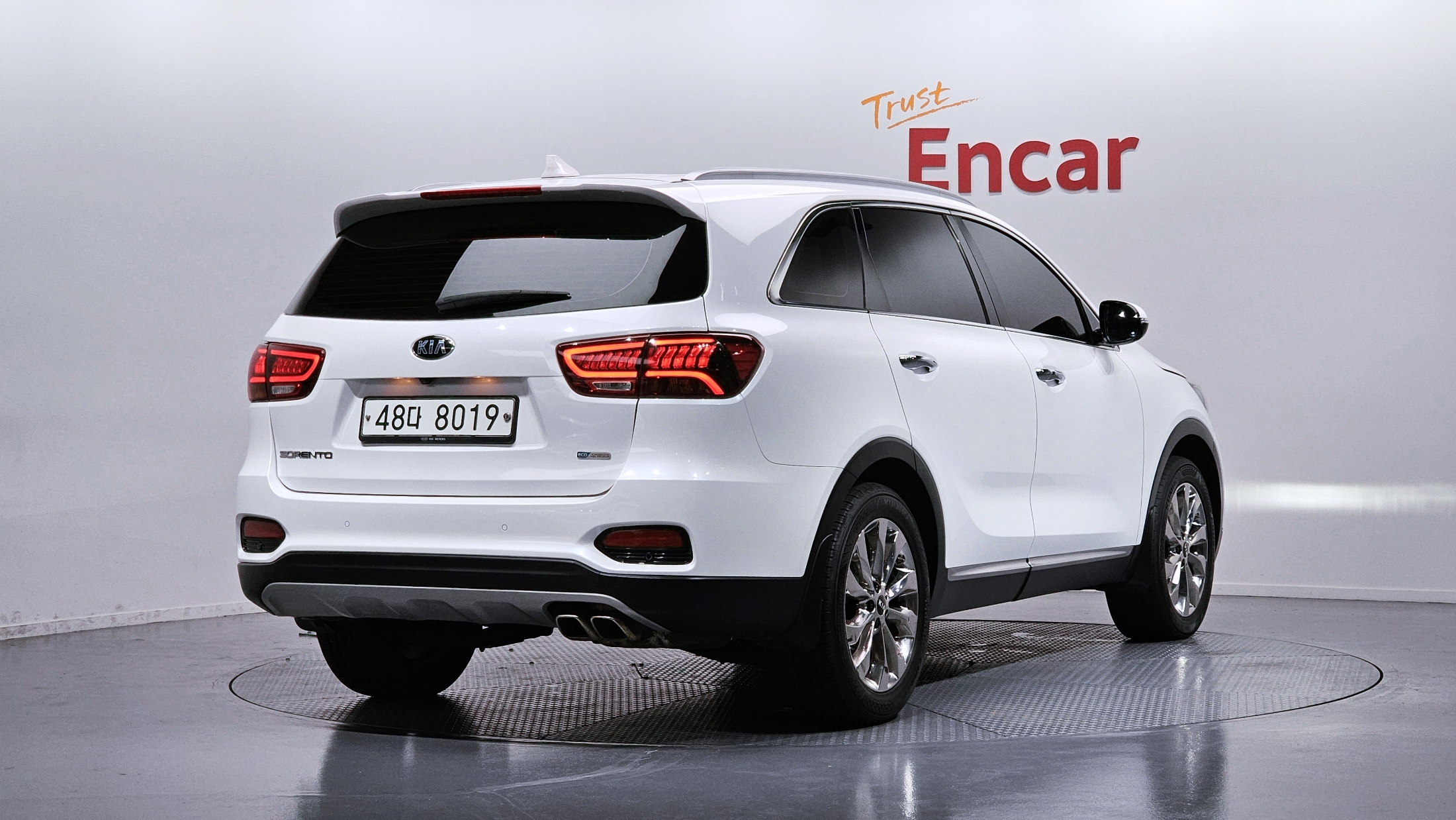 KIA SORENTO photo 2