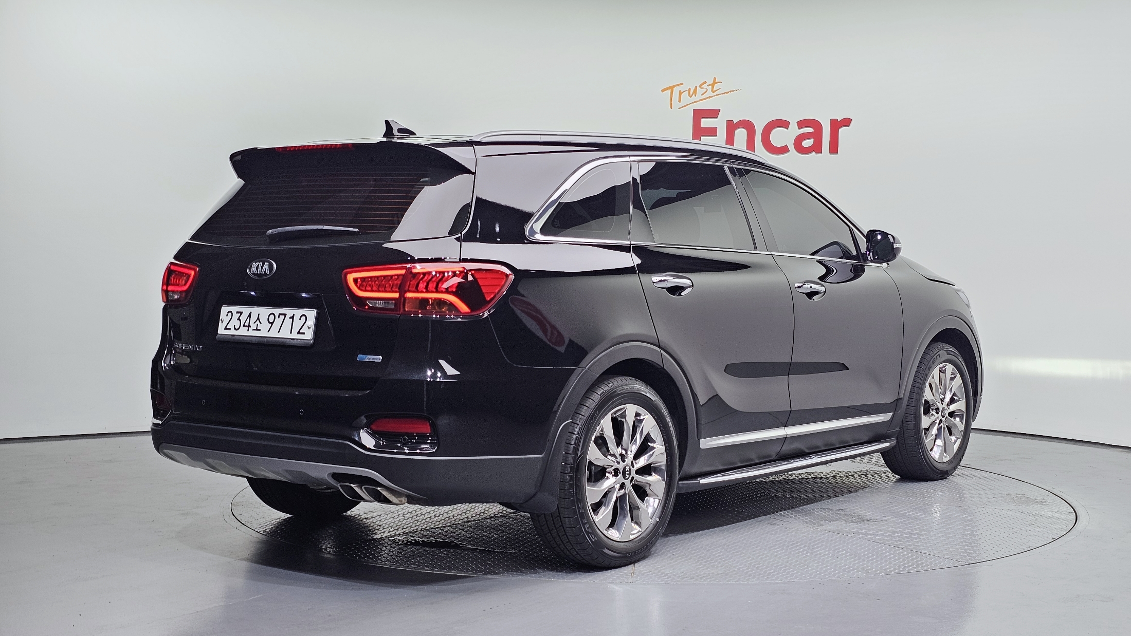 KIA SORENTO photo 2