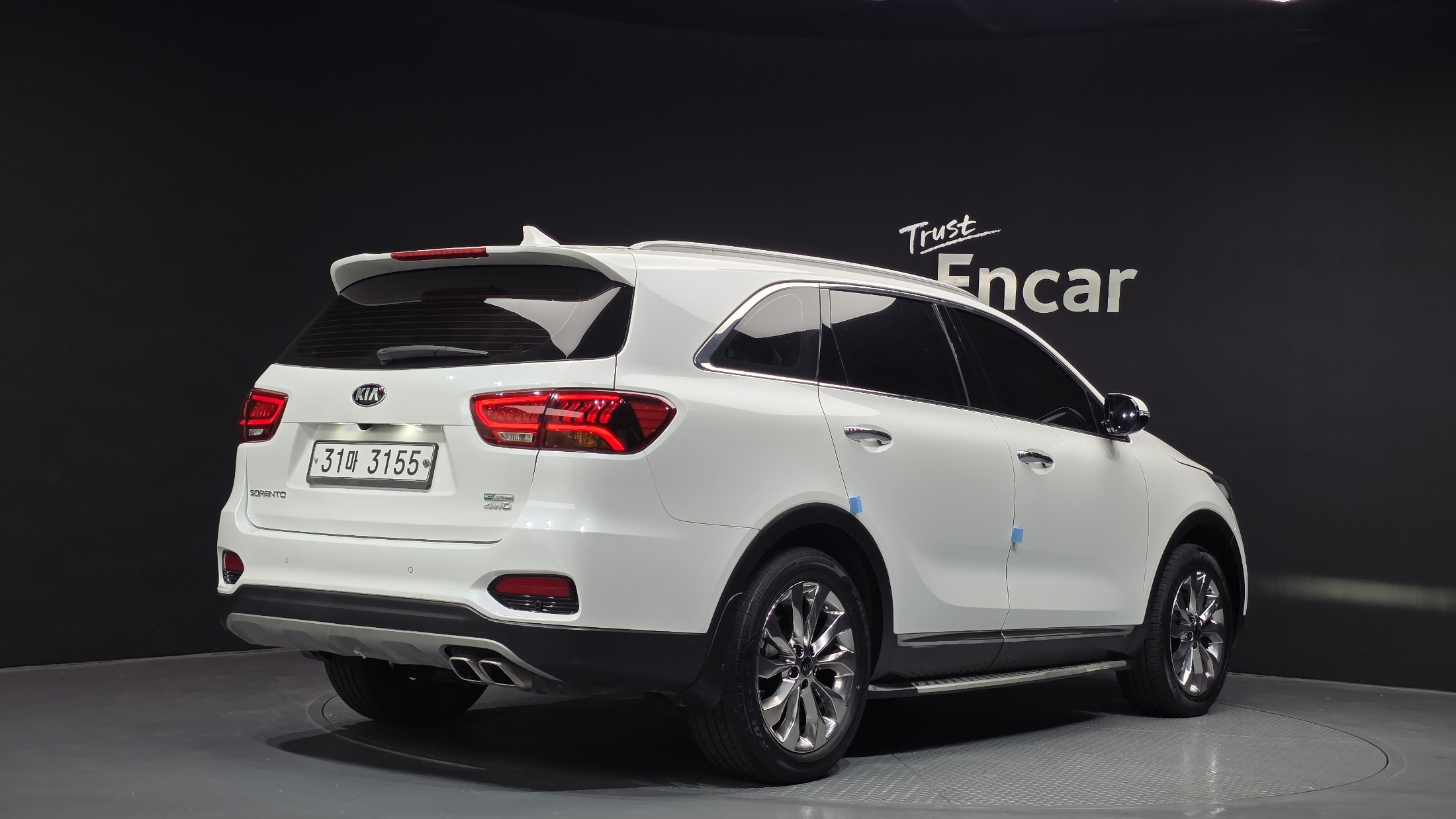 KIA SORENTO photo 2